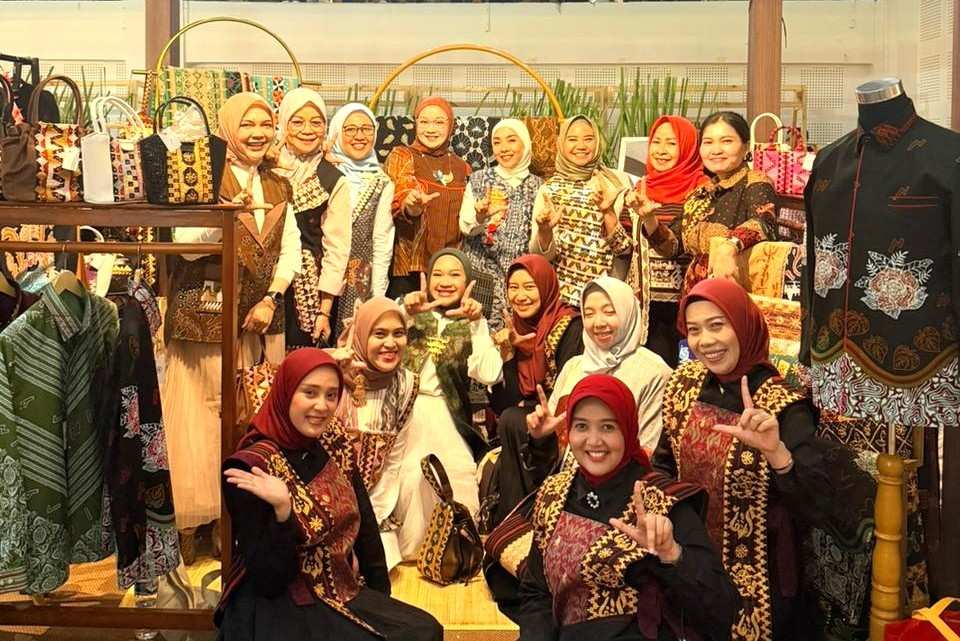 Asri Tapis Tampil Memikat di Persit Bisa 2, Angkat Marwah Budaya Lampung
