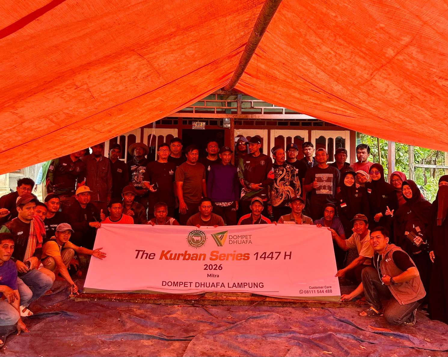 Sasar Wilayah Pelosok, Dompet Dhuafa dan IIBF Distribusikan Puluhan Hewan Kurban di Lampung Barat