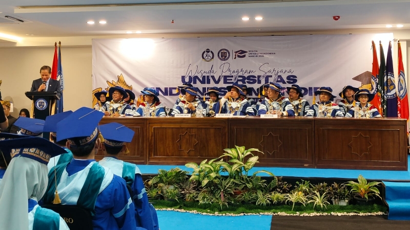 UIMandiri Gelar Wisuda Perdana, 96 Lulusan Siap Berkontribusi untuk Bangsa