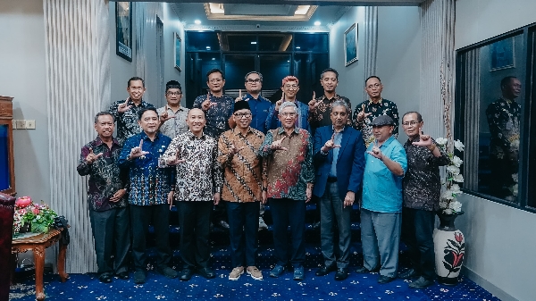 Gubernur Mirza Teken Kesepakatan Studi Kelayakan Kawasan Industri Energi Terintegrasi Katibung