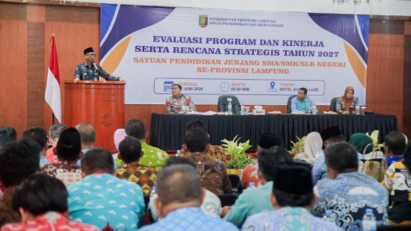 Gubernur Mirza Tekankan Peran Strategis Guru dalam Mewujudkan Indonesia Emas 2045