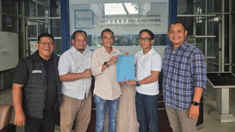 Jelang Musprov Apindo Lampung, Tatang Rohadi dan Junaedi Resmi Ambil Berkas Calon Ketua