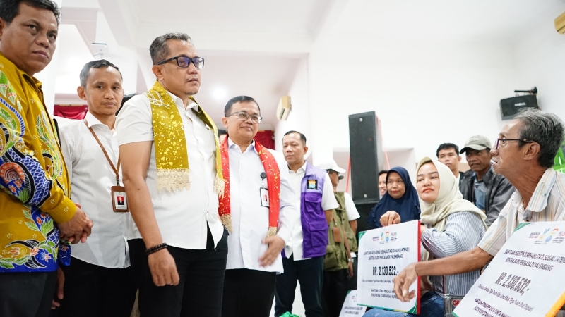 Bakti Sosial Terintegrasi 2026, Kemensos Hadirkan Layanan dan Bantuan bagi Ratusan Warga Palembang