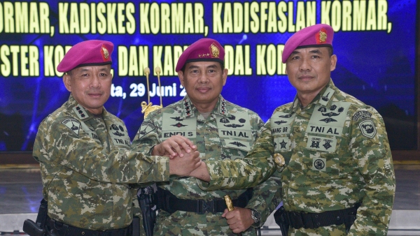 Sertijab Dipimpin Pangkormar, Kolonel Marinir Kanang Budi Raharjo Resmi Pimpin Brigif 4 Marinir/BS