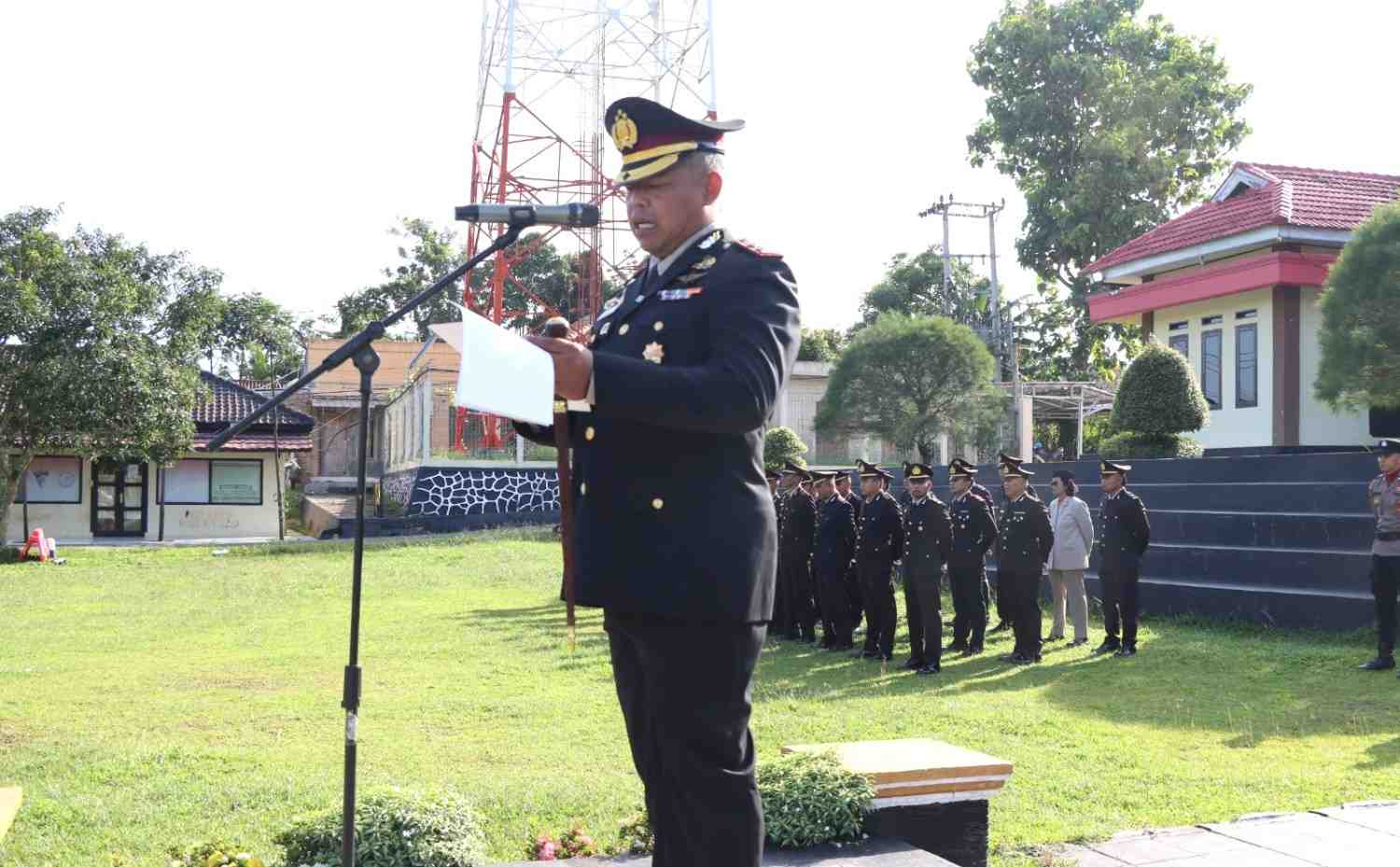 Kapolres Way Kanan Pimpin Upacara Hari Lahir Pancasila, Tegaskan Pentingnya Persatuan Bangsa