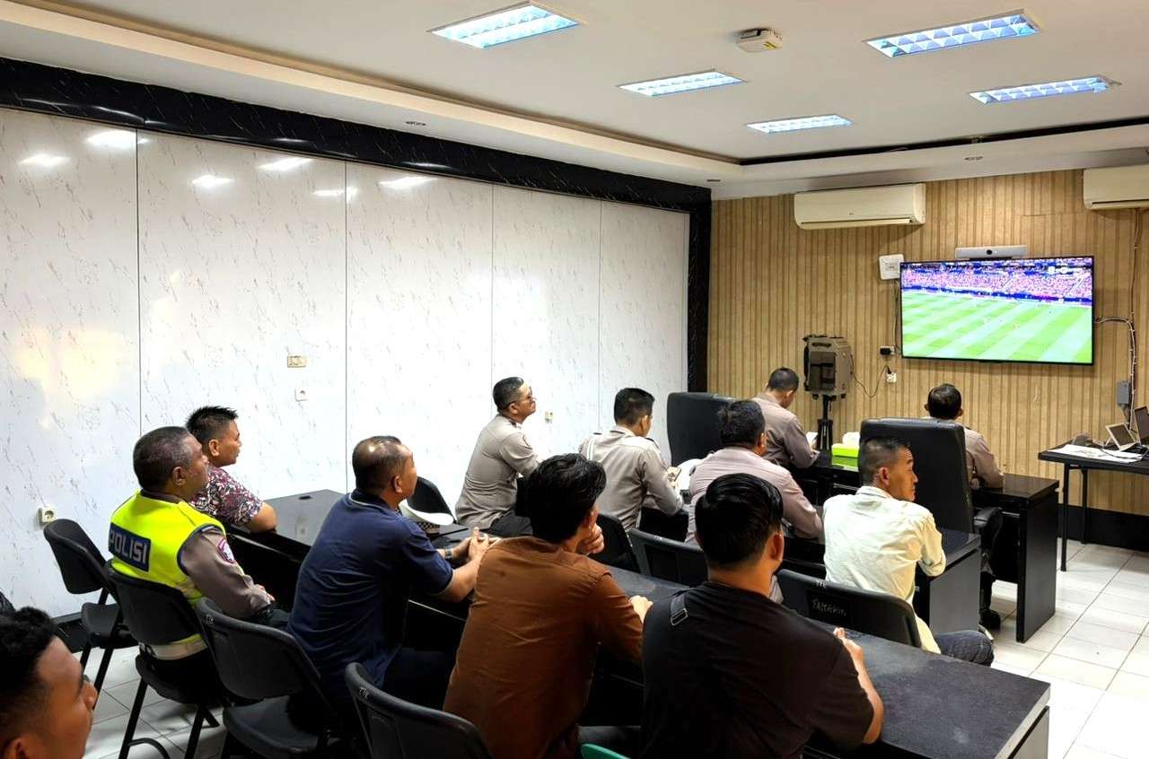 Polres Way Kanan Gelar Nobar Piala Dunia 2026, Pererat Kebersamaan Polri dan Masyarakat