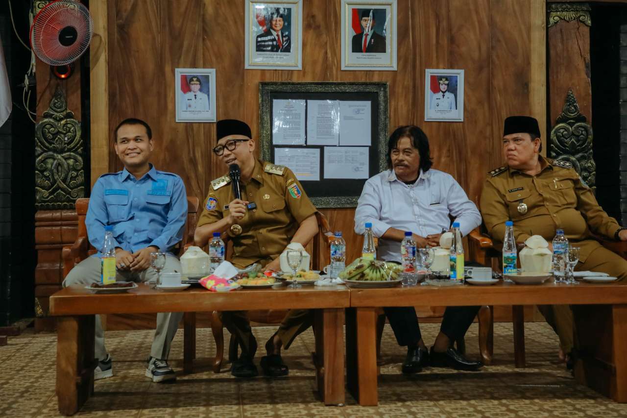 Gubernur Mirza Luncurkan Program Satu Desa Satu Sarjana Mulai Tahun Depan