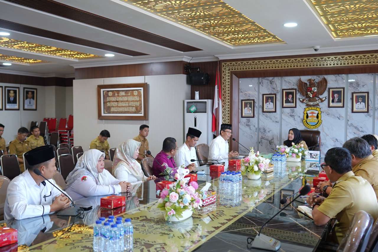 Dukung Pemkot Benahi Pesisir & Gudang Lelang, UIN RIL Kerahkan Mahasiswa KKN Buat Lubang Biopori