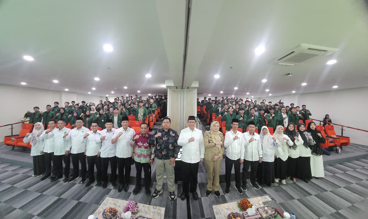 Terjunkan 2.185 Mahasiswa ke Wilayah Pesisir, Rektor UIN RIL Tekankan Konsep Superteam dalam Pengabdian