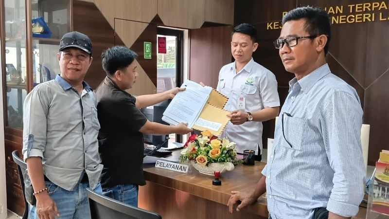 KAPI Resmi Laporkan Dugaan Penyimpangan SPMB SMPN 1 Kalianda ke Kejari Lamsel