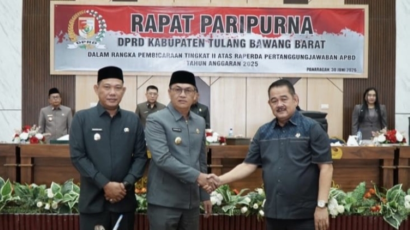 DPRD Tubaba Gelar Paripurna Pembicaraan Tingkat II Raperda Pertanggungjawaban APBD 2025
