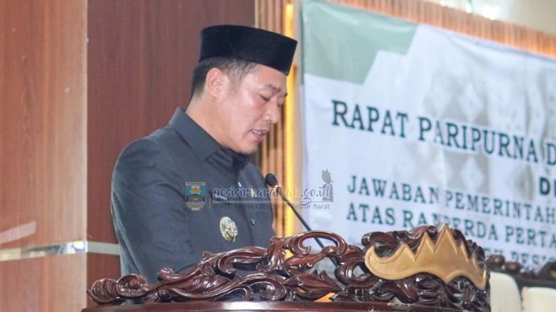 Jawab Pandangan Fraksi DPRD, Bupati Dedi Irawan Fokus Tingkatkan PAD dan Infrastruktur
