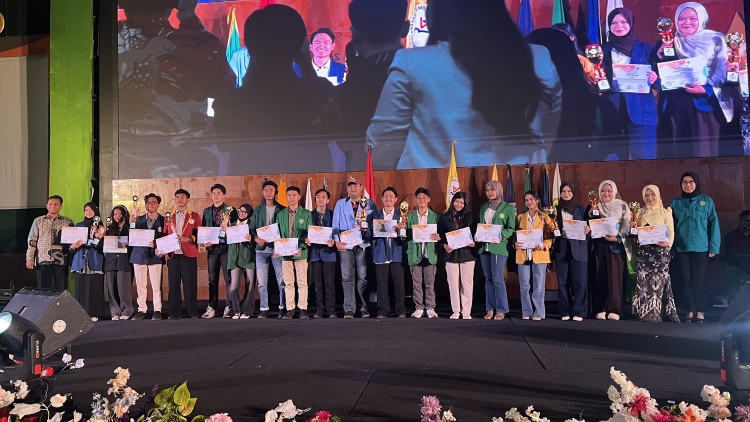Alen Veranika Wati Raih Juara 1 Fotografi Jurnalistik PEKSIMIDA 2026, Siap Harumkan Lampung di PEKSIMINAS