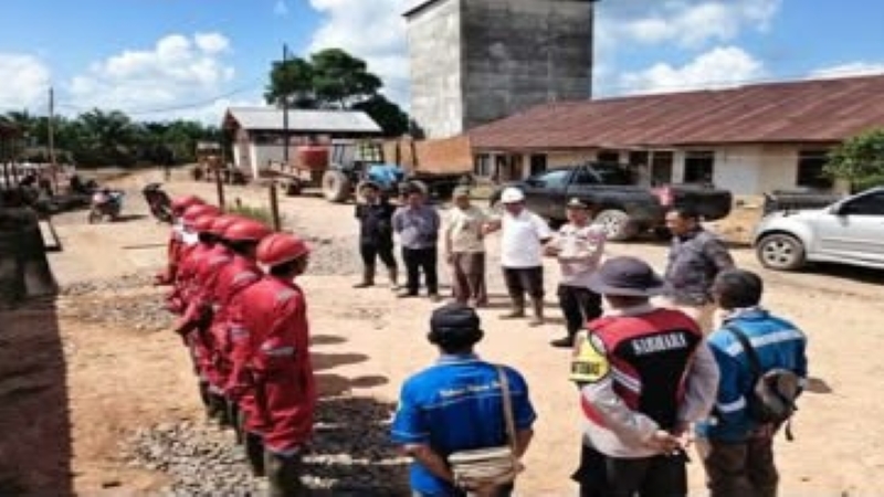 Antisipasi Karhutla, Polsek Rambutan Patroli Dialogis di PT Modesfild