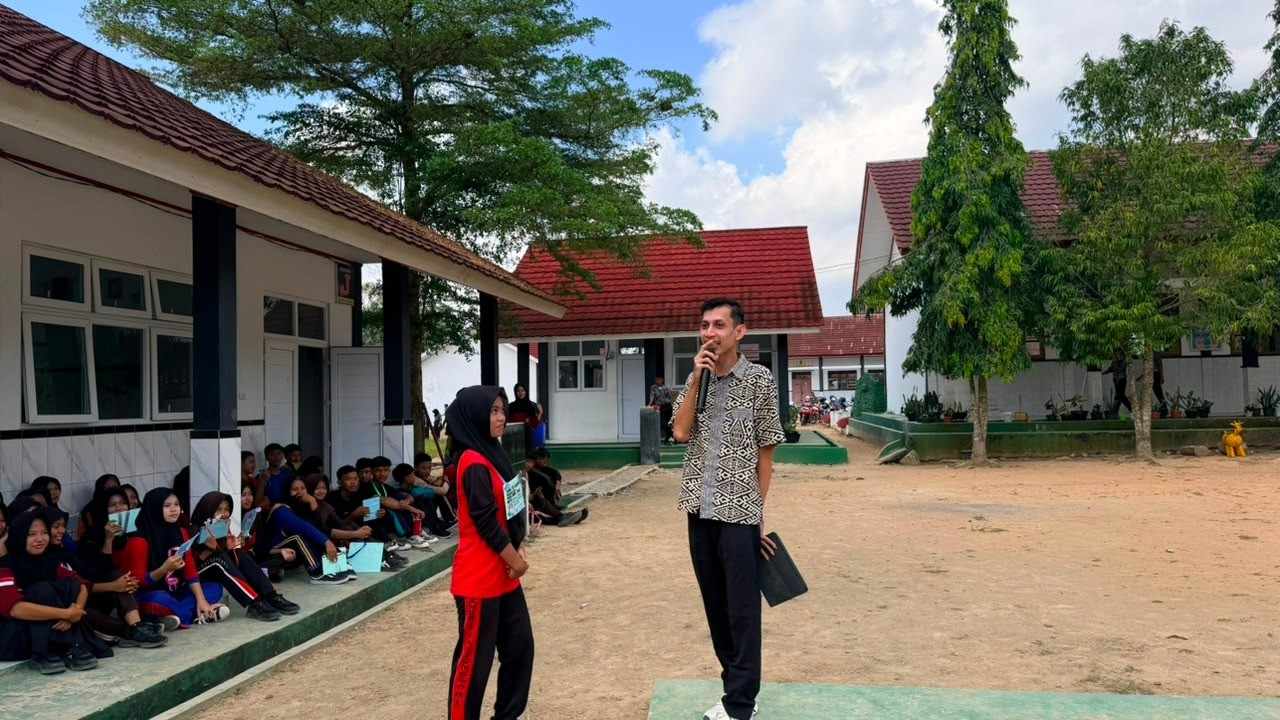 MPLS SMAN 1 Tanjungsari Bekali Siswa Etika Bermedia Sosial dan Jejak Digital