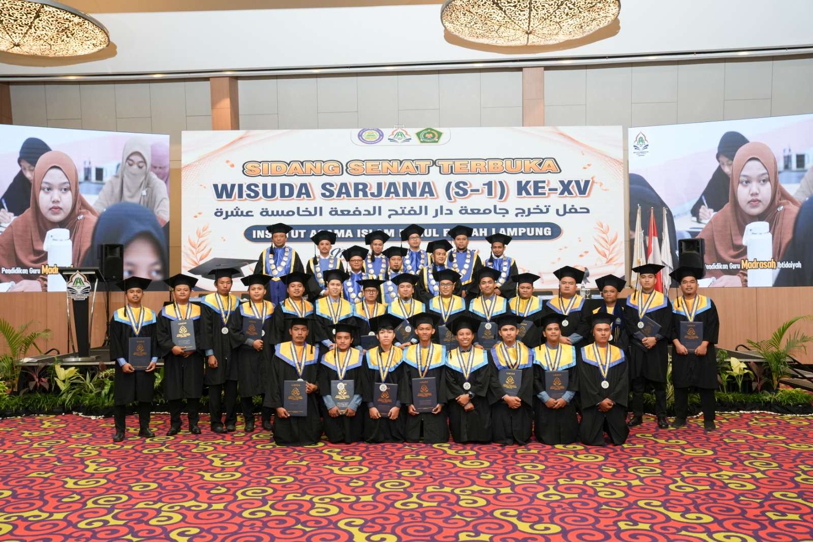 Wisuda Ke-15 IAI Darul Fattah, Rektor dan Ketua Yayasan Minta Sarjana Baru Tebar Manfaat untuk Masyarakat