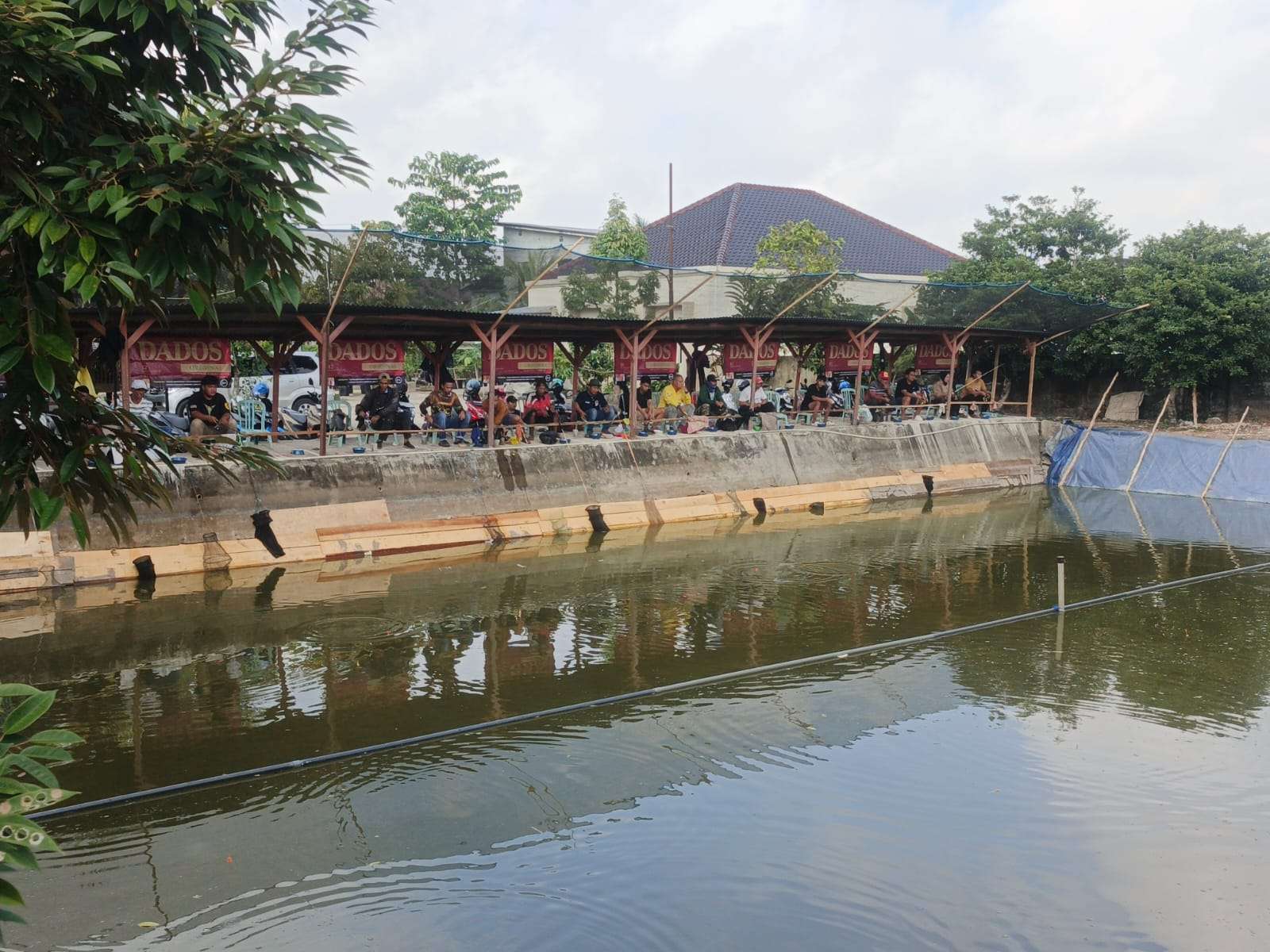 Sempat Vakum, Kolam Muarakati Rebound Jadi Hidden Gem Pemancingan Baru di Palembang