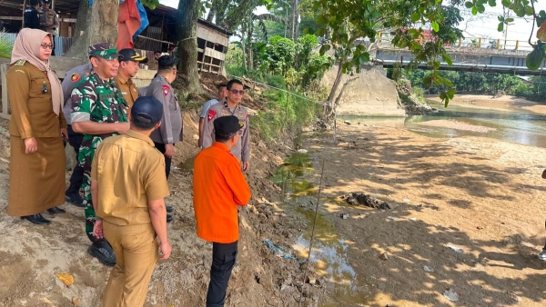 Banjir Berulang di Kota Padang, Satgas PRR Dorong Pengendalian Sungai dari Hulu ke Hilir