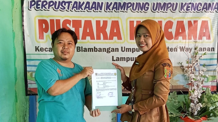 SMAN 3 Blambangan Umpu dan Pustaka Kencana Bersinergi Kembangkan Literasi Siswa