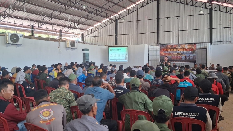 Cegah Karhutla, Mabes TNI Beri Penyuluhan kepada 200 Warga Buay Bahuga