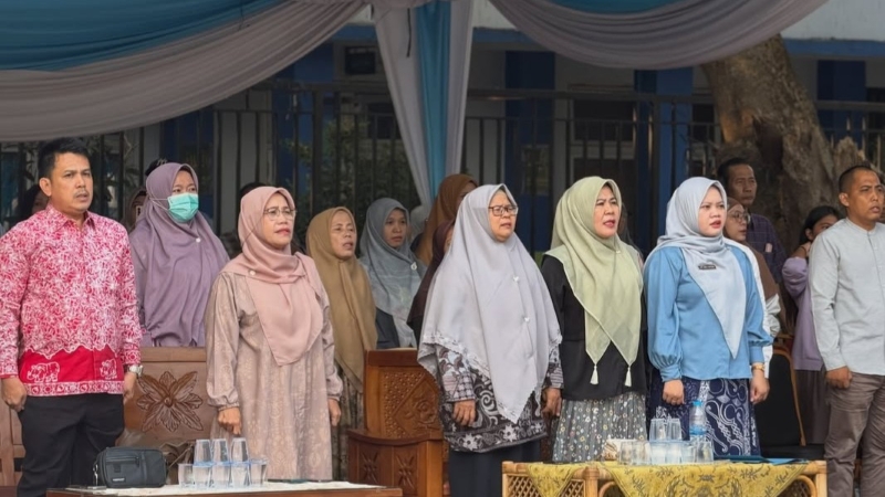 Kepala SMAN 6 Palembang Resmi Lantik Pengurus Organisasi Siswa Masa Bakti 2026/2027