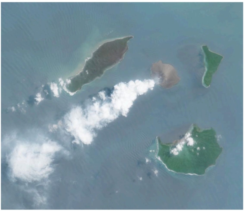 Tim Unila Rekam Perubahan Anak Krakatau dari Satelit, Abu Bergerak ke Barat Daya